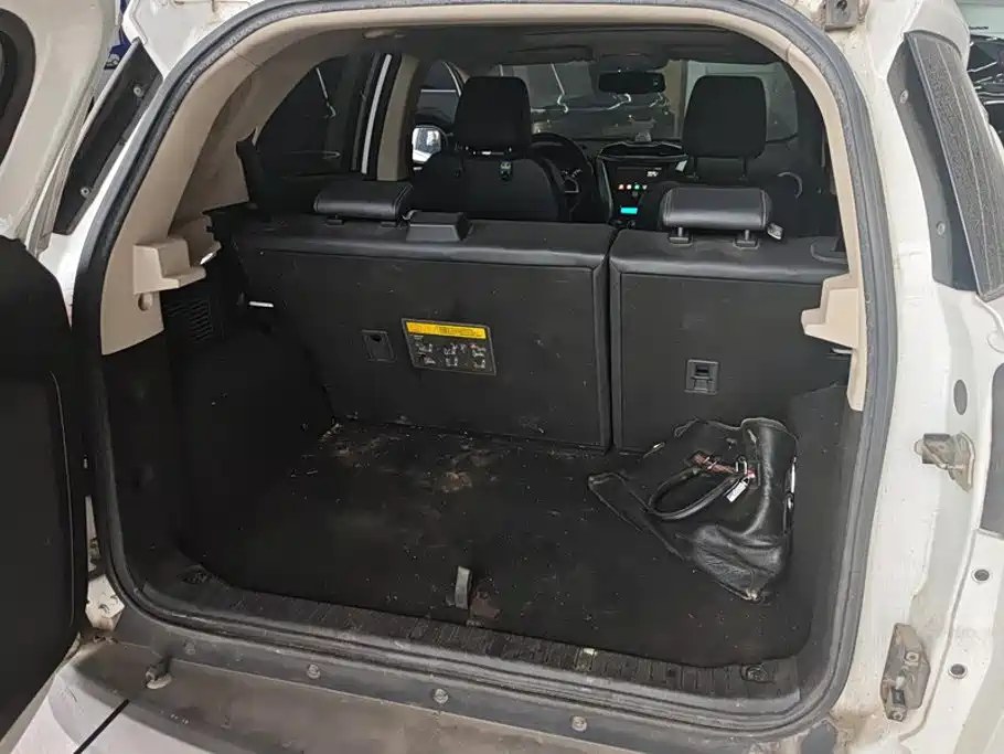BYD Yuan New Energy 2019 2019 EV360 Smart Connected Premium Type