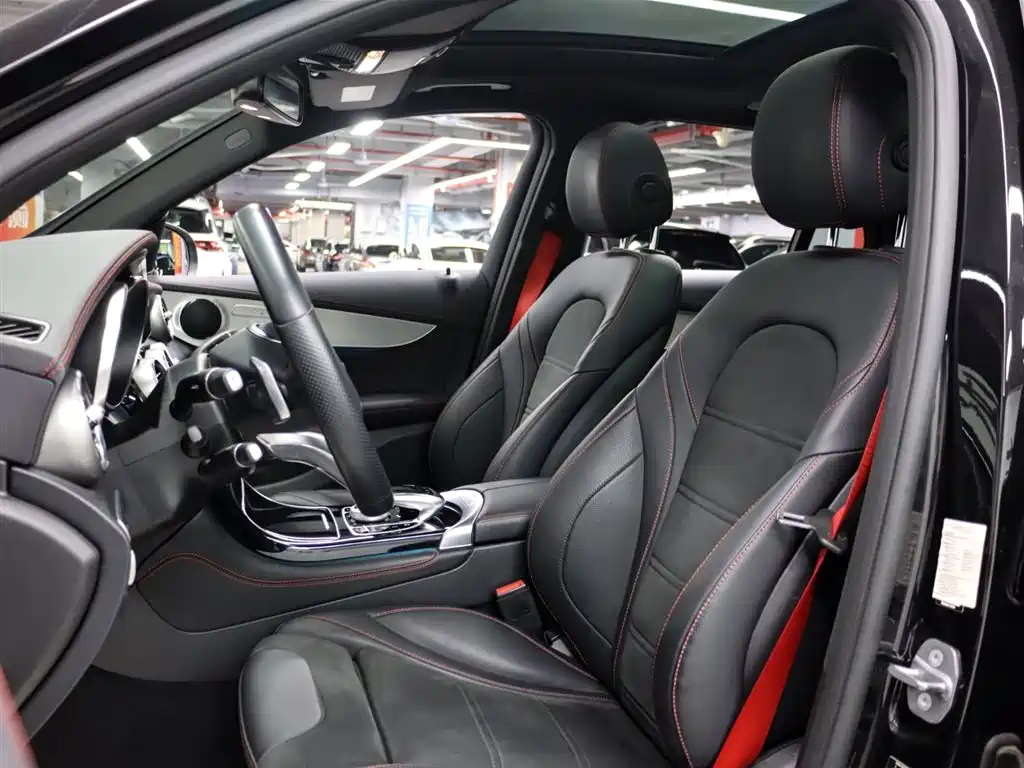 Mercedes-Benz GLC AMG 2017 AMG GLC 43 4MATIC фото 8