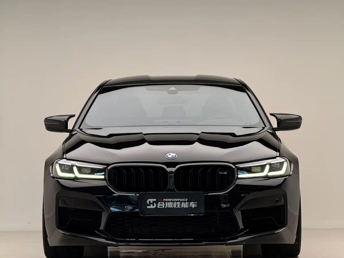 BMW M5 2022 2021 M5