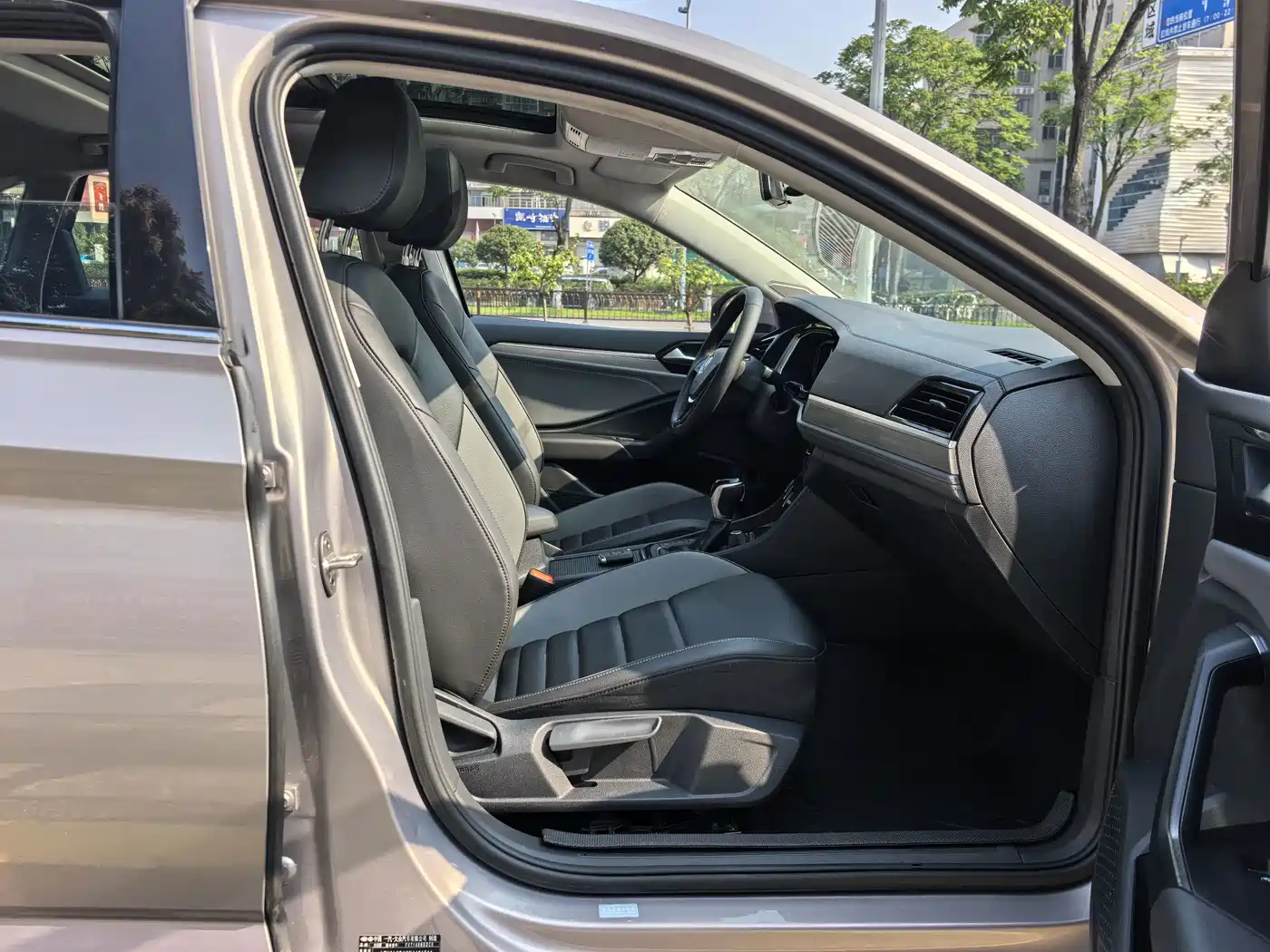 Volkswagen Sagitar, миниатюра 5