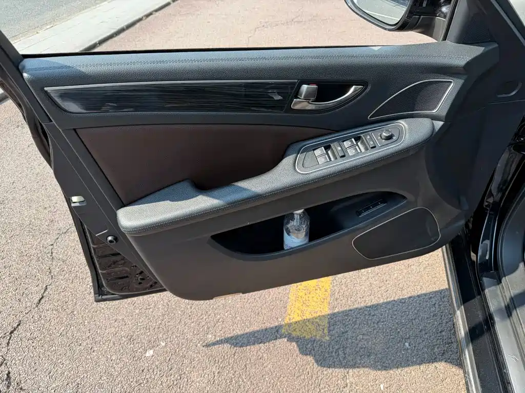 Hongqi H7 2019 2018 2.0T Elite Edition