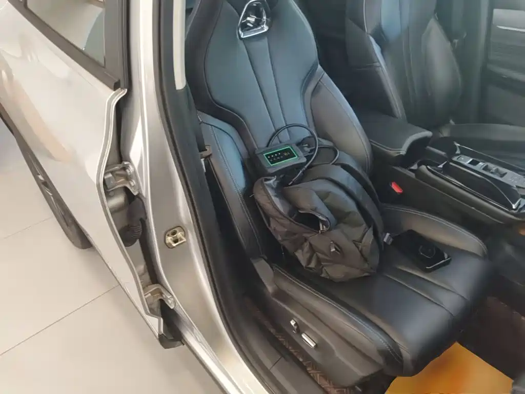 Dongfeng Aeolus Haohan 2023 2023 DH-i 1.5T Premium Edition