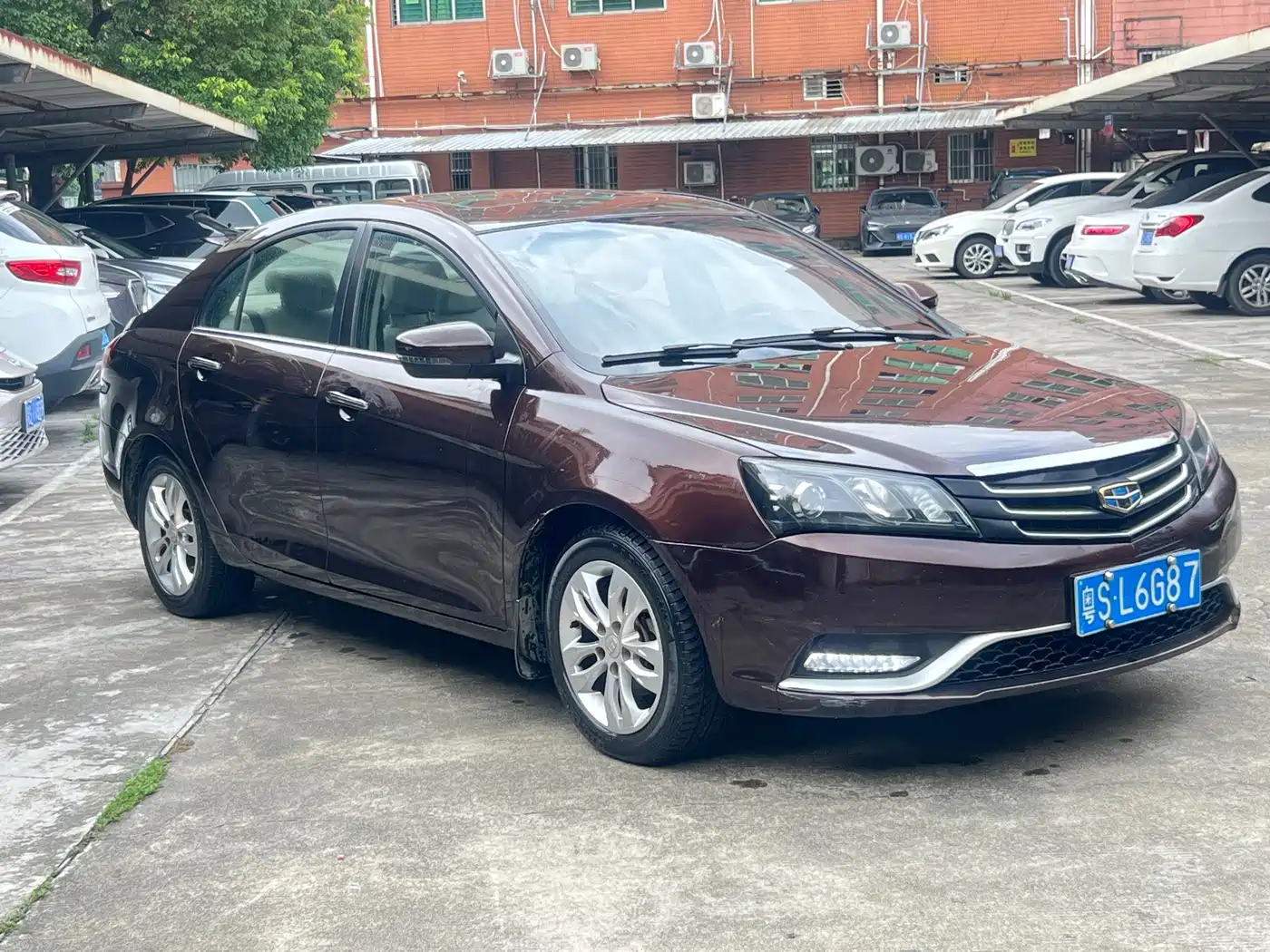 Geely Emgrand 2015 2015 Sedan 1.5L Manual Upward Edition