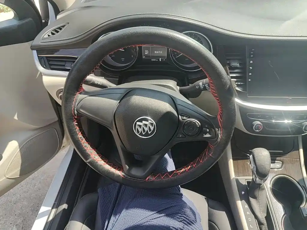 Фото 11 - Buick Verano