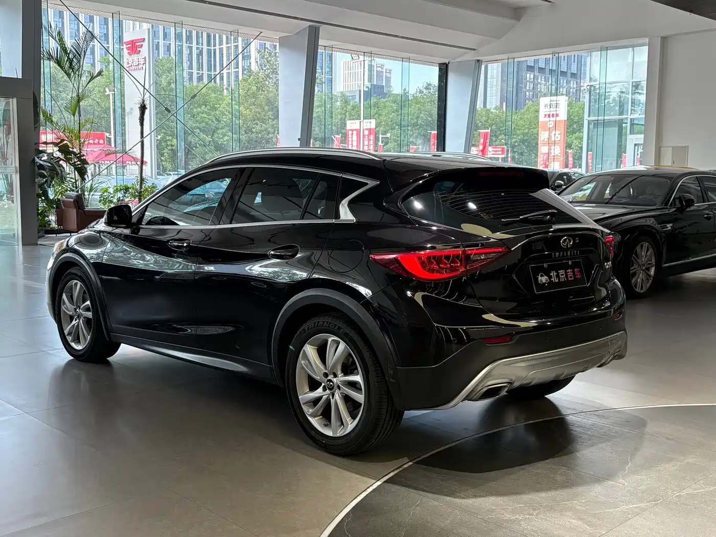 Infiniti QX70 2015 2013 3.7L Standard Edition