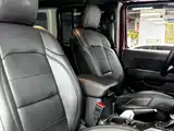 Фото 10 - Jeep Wrangler