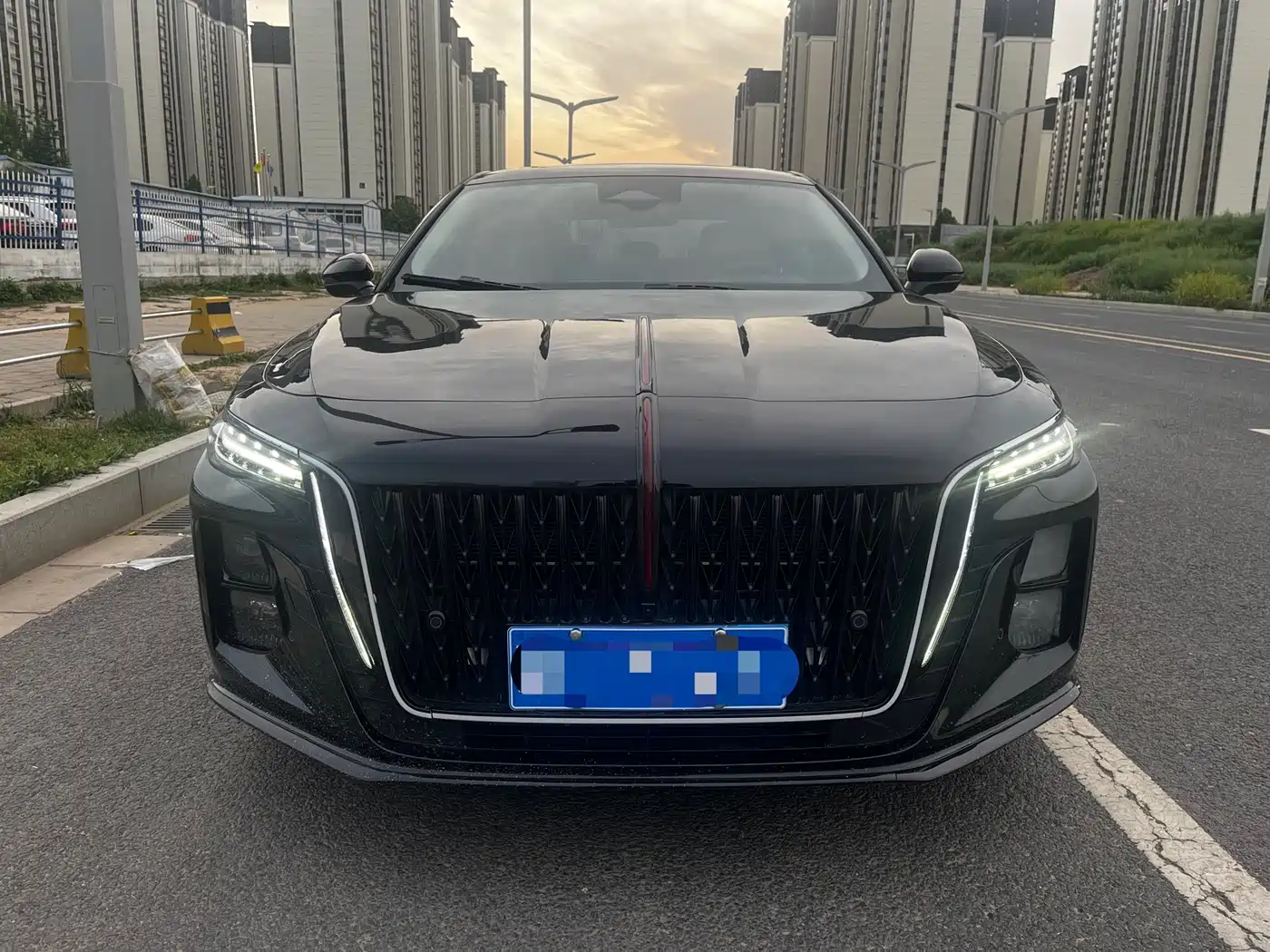 Hongqi H5 2025 2.0T Automatic Mystic Shadow фото 2