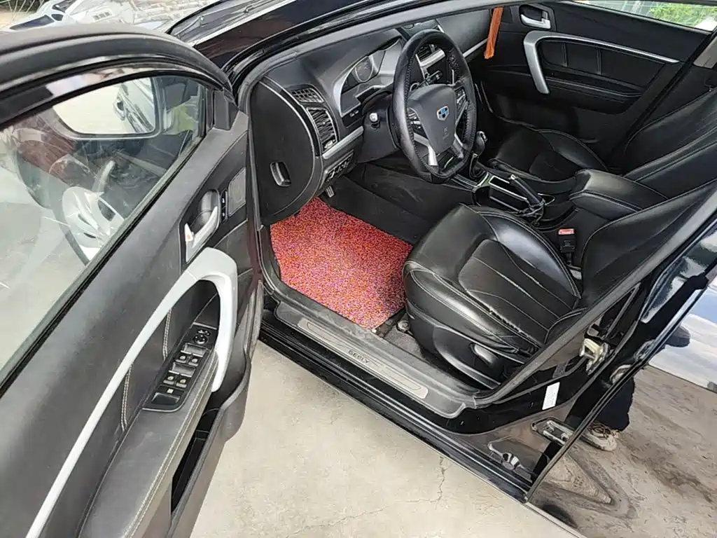 Geely Emgrand 2016 2016 Sedan 1.5L Manual Up Version