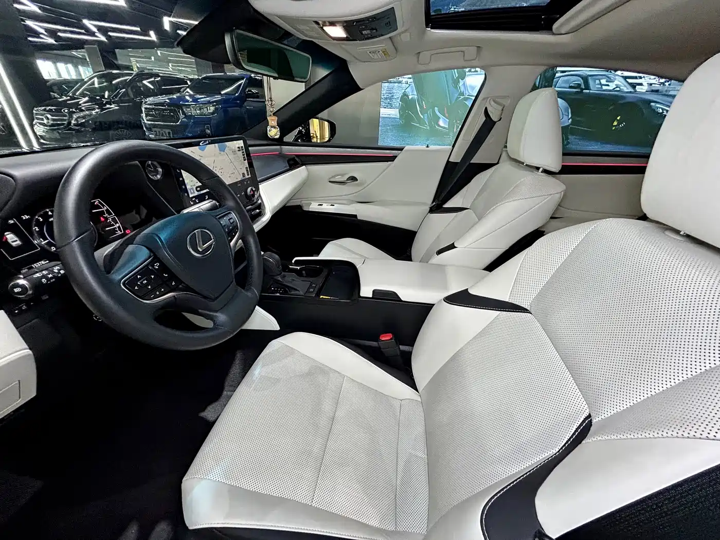 Lexus ES 2025 2025 200 Ultimate Edition