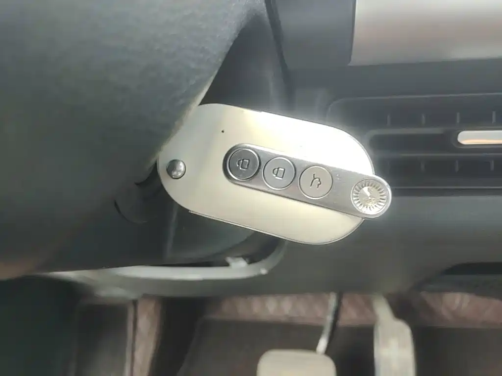 Wuling Motors Wuling Air ev 2023 2023 Model 4-Seater Standard Edition