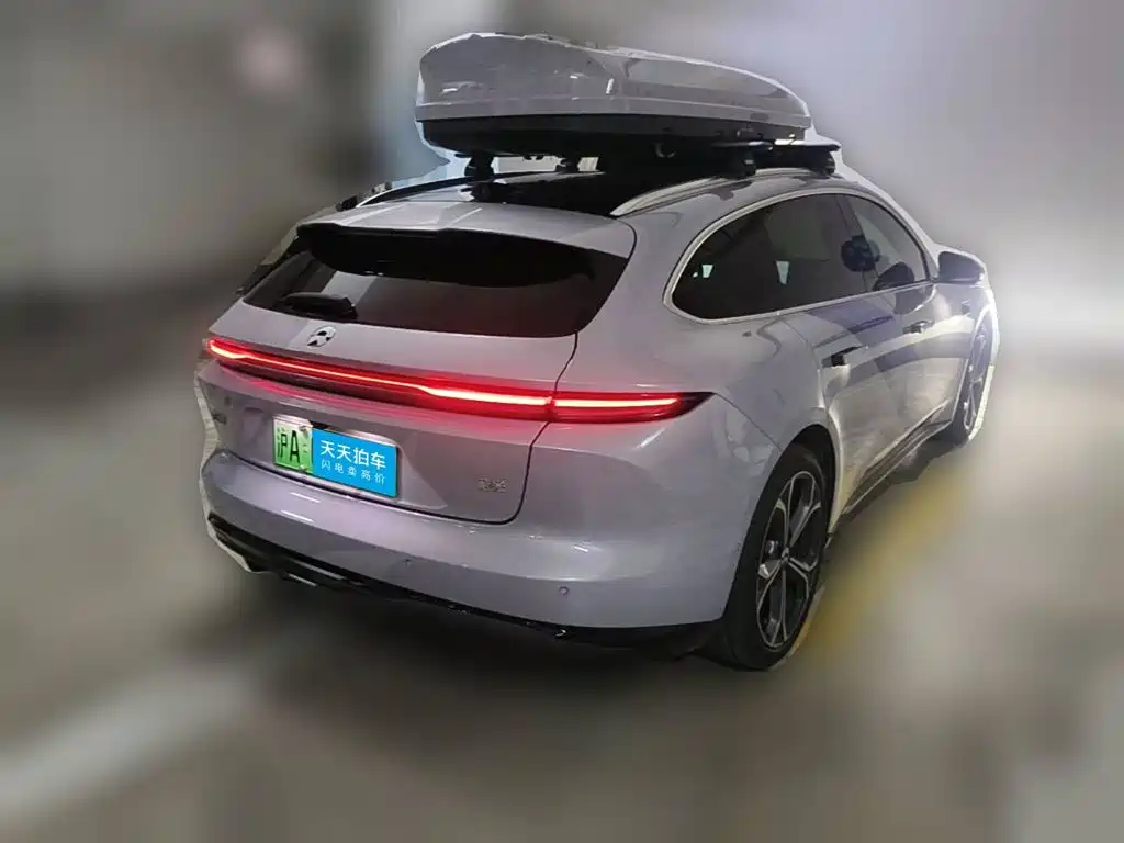 NIO ET5T 2026 2026 Limited Edition Skyfarer Package