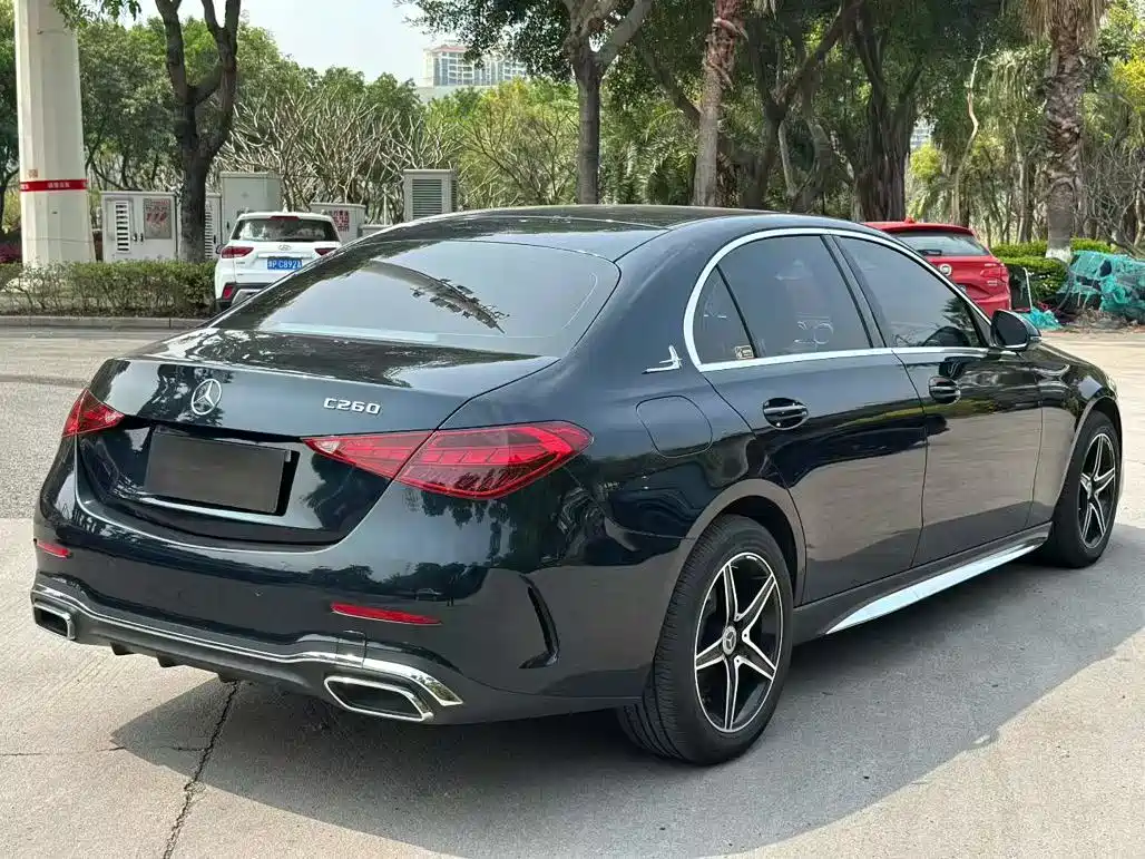 MERCEDES-BENZ C CLASS