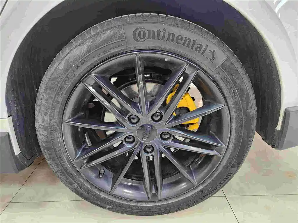 GEELY AUTOMOBILE BINRUI