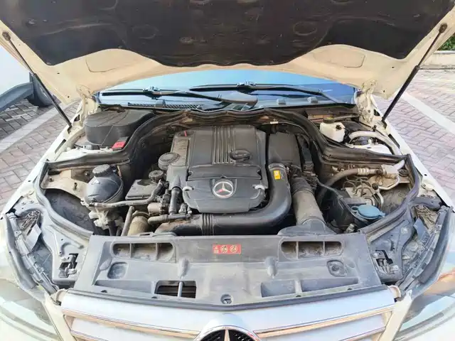 Mercedes-Benz C-Class (Import) 2011 C 200 Fashion Wagon Edition — фото 3