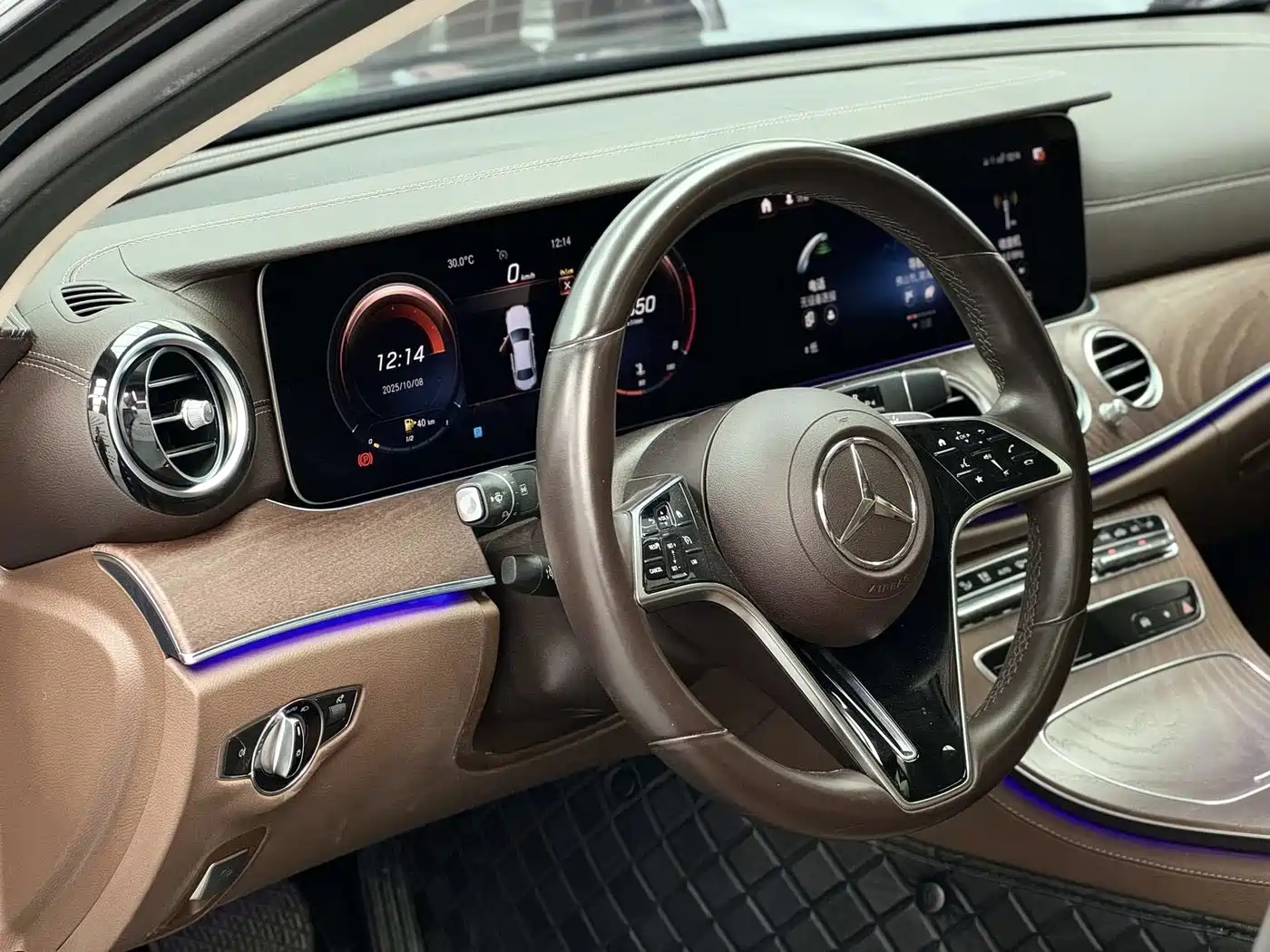 Mercedes-Benz E-Class, миниатюра 5