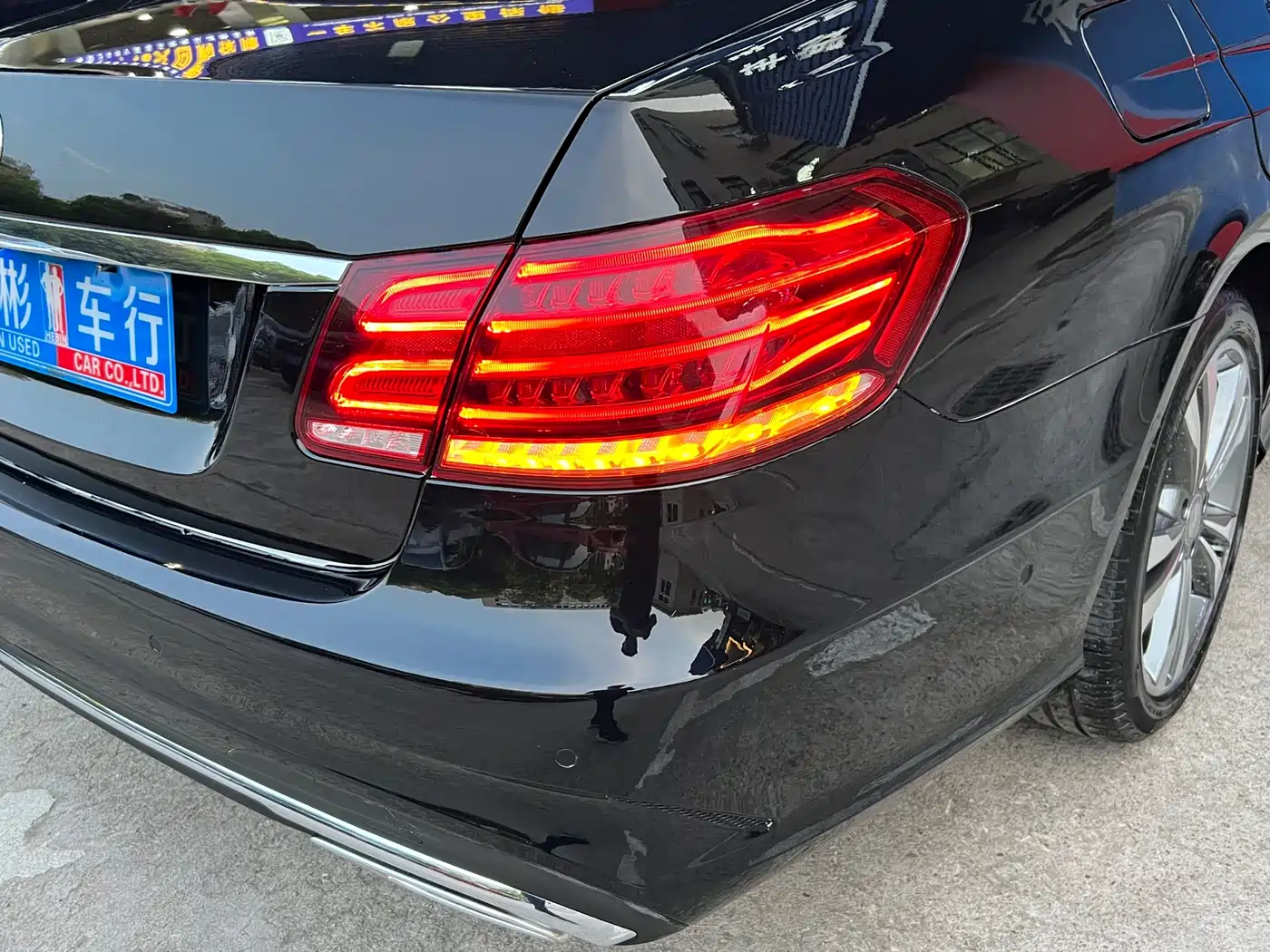 Mercedes-Benz E-Class 2015 E 260 L Sport фото 21