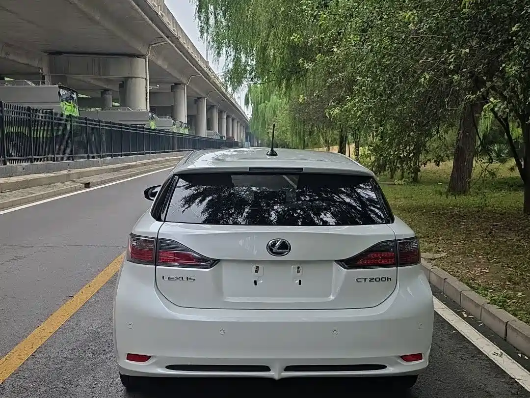 Lexus CT 2012 2012 Model CT200h Elite Edition