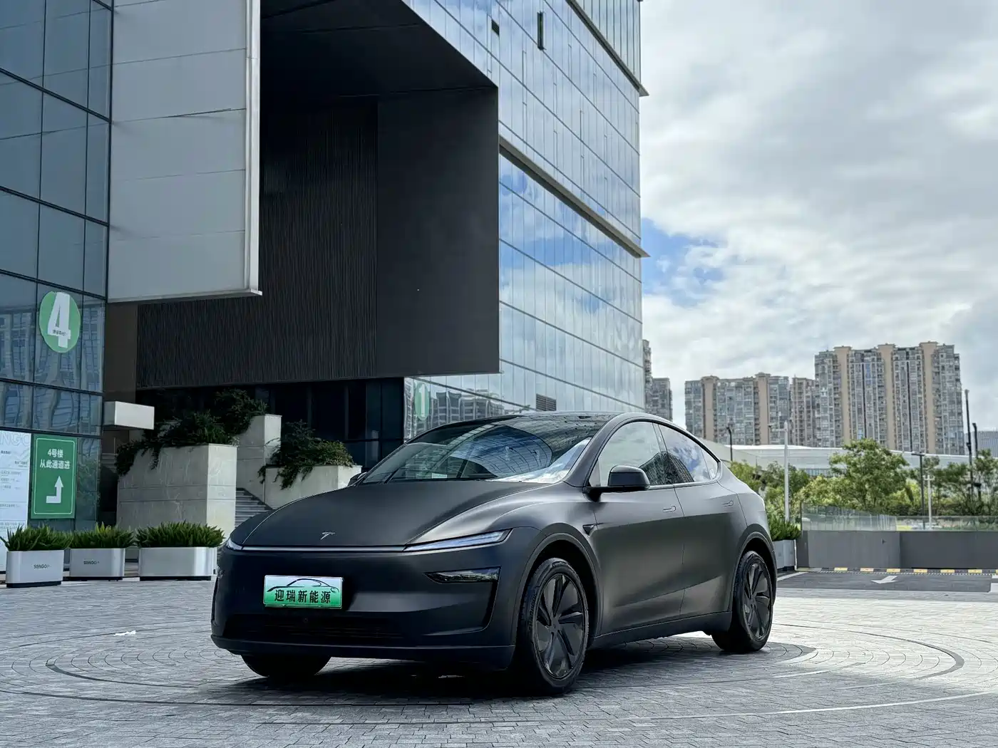 Tesla Model Y 2026
