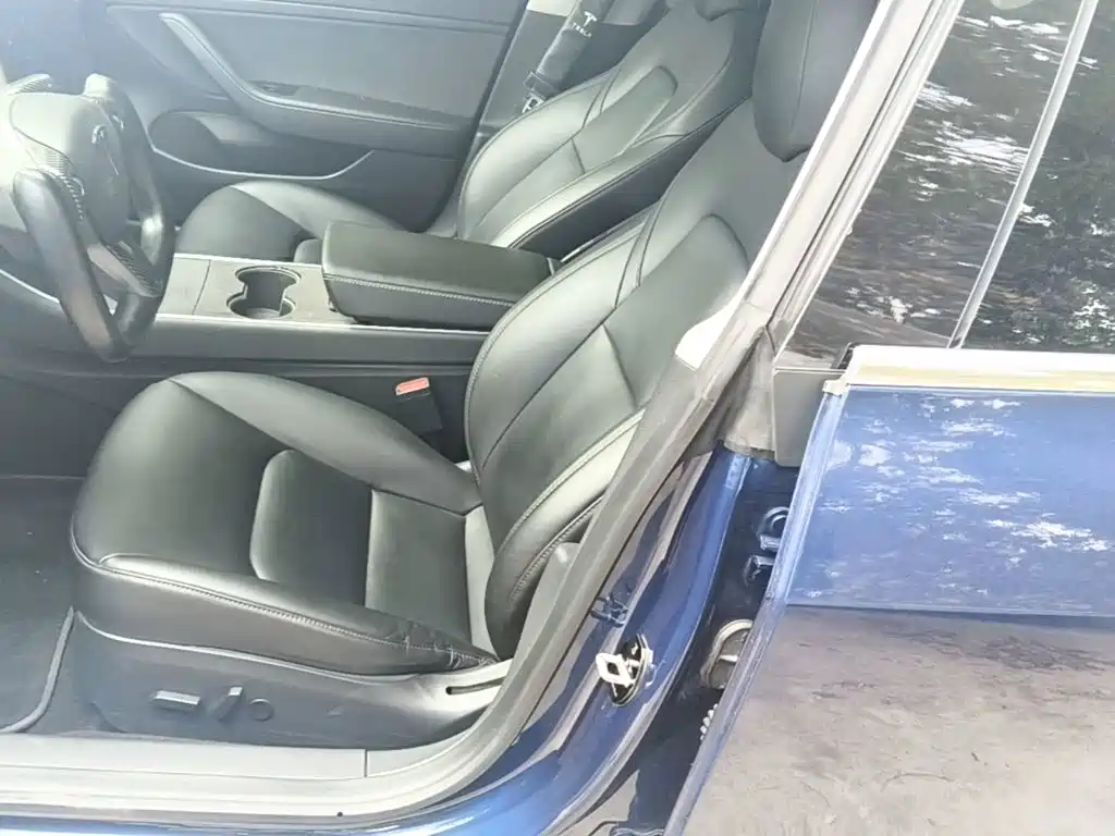 Tesla Model 3 2020 2020 Facelift Long Range Rear-Wheel Drive