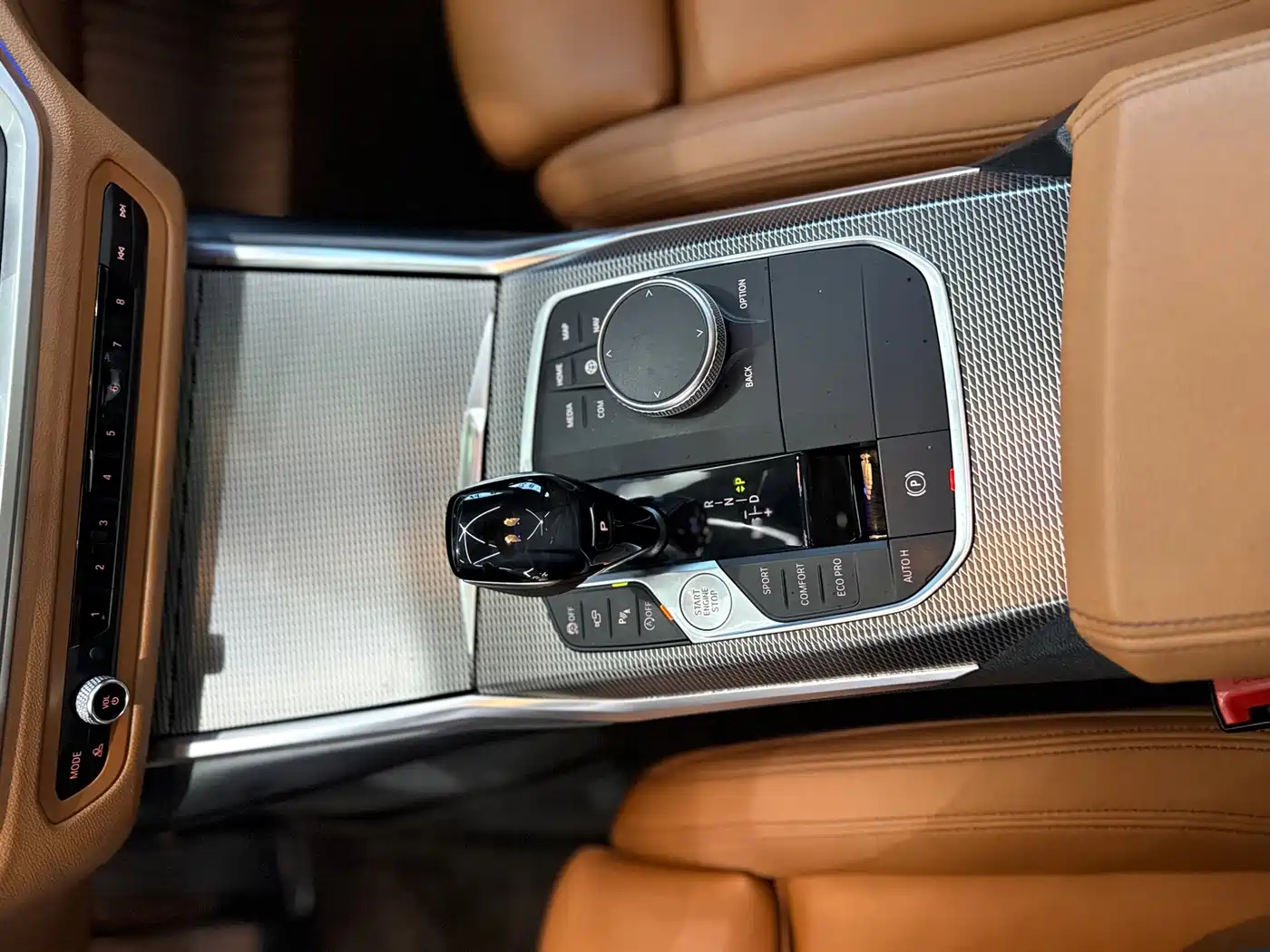 Фото 24 - BMW 3 Series