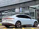 Фото 4 - NIO ET5