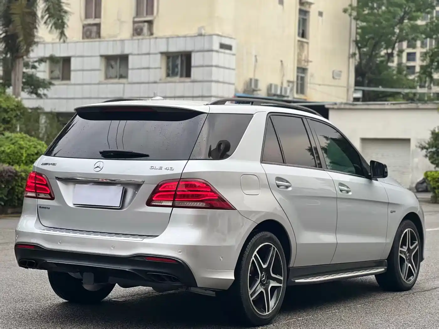 Mercedes-Benz GLE AMG 2017 AMG GLE 43 4MATIC фото 15