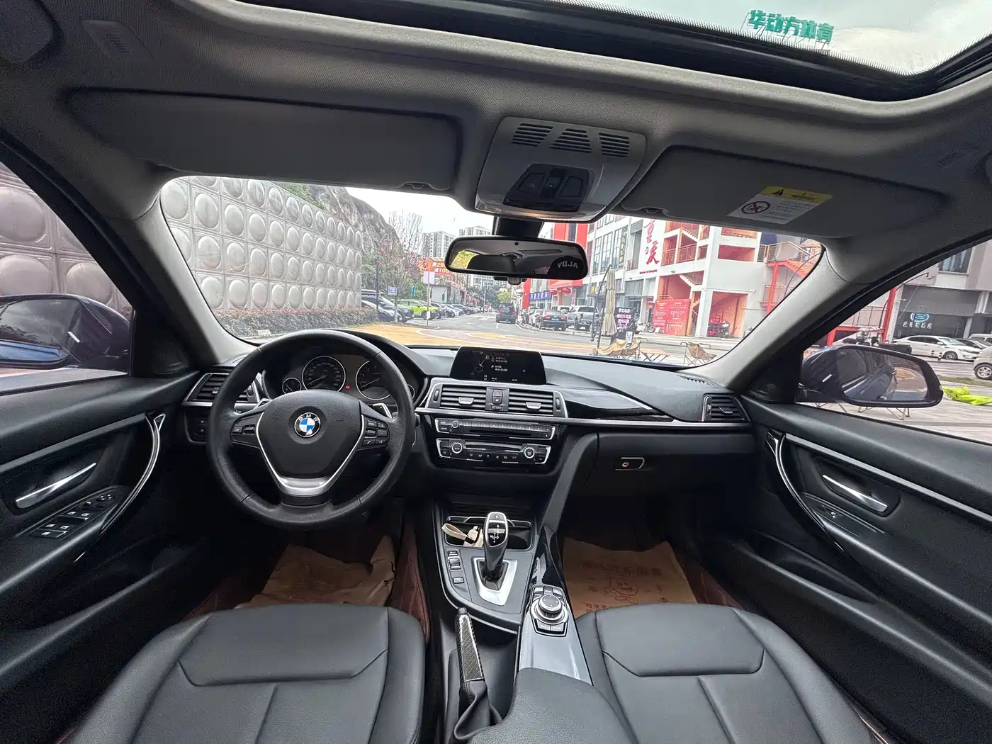 BMW 3 Series 2017 320Li M Sport фото 7