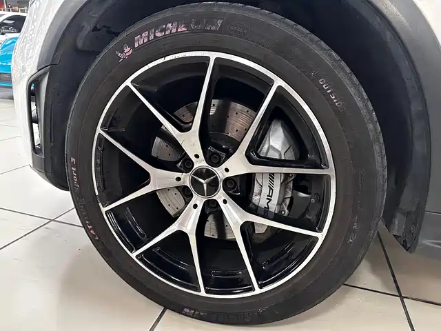 Mercedes-Benz GLC AMG 2022 AMG GLC 43 4MATIC — фото 5