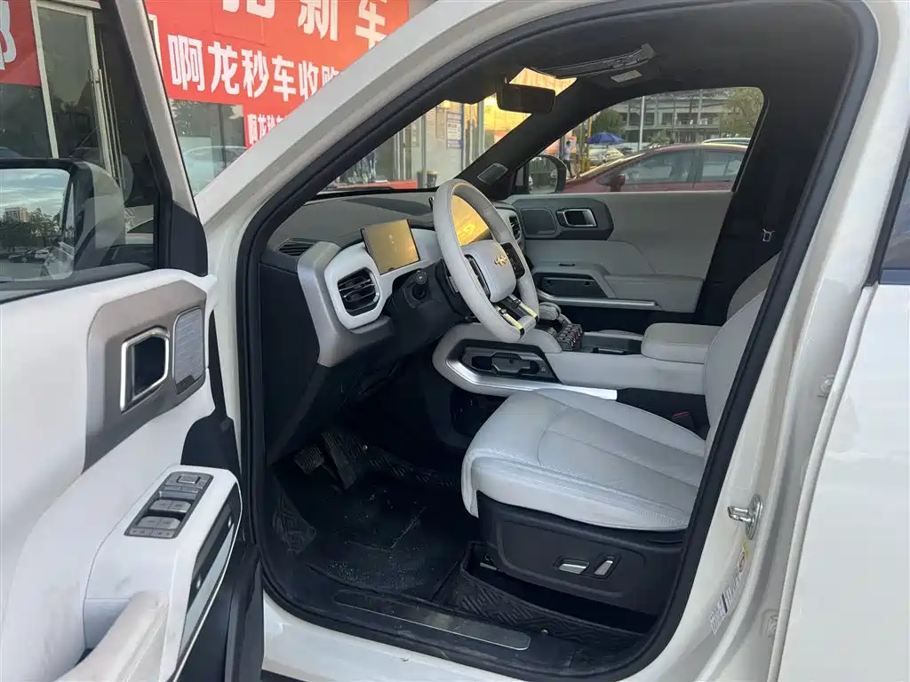 Fang Cheng Bao Titanium 3 2025 2025 501KM AWD Smart Drive Ultra Edition