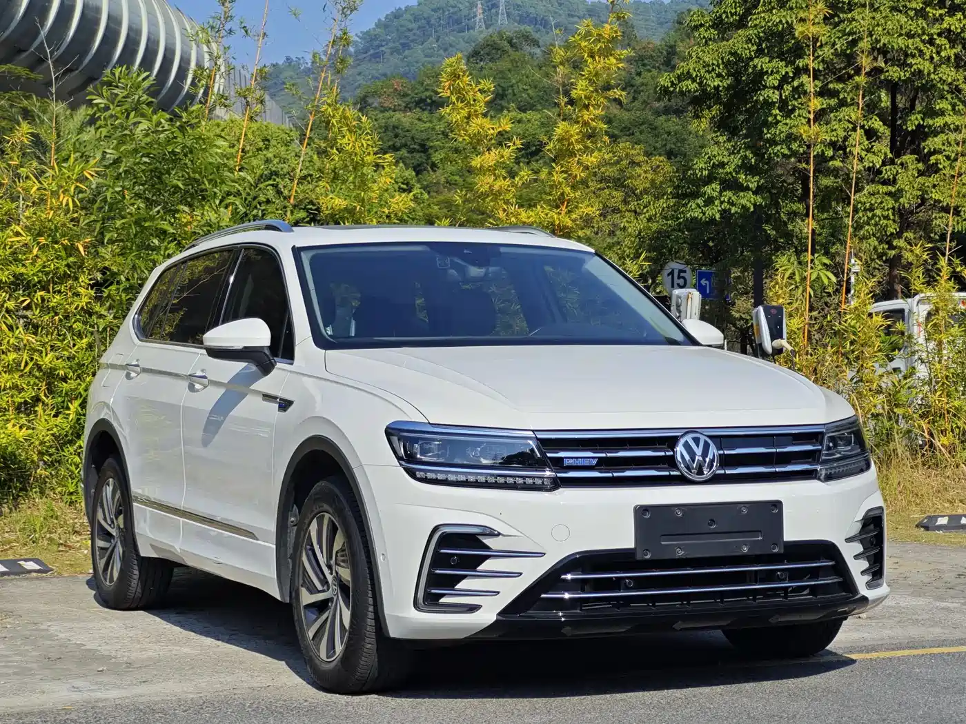 VOLKSWAGEN TIGUAN L NEW ENERGY