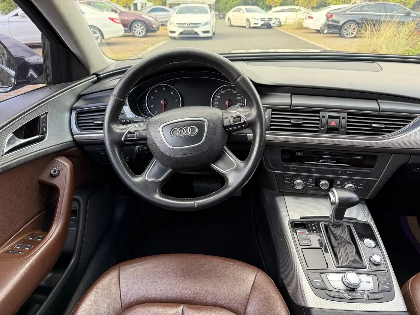 Audi A6L 2012 TFSI Standard фото 11