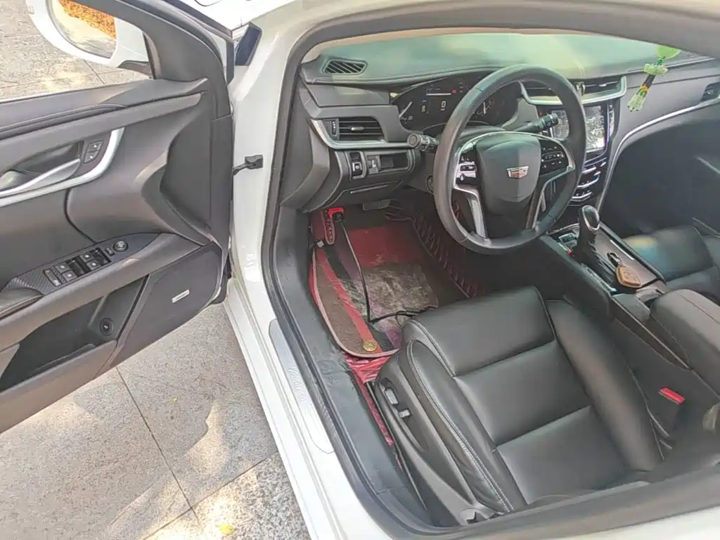 Cadillac XTS 2019 2018 28T Technology