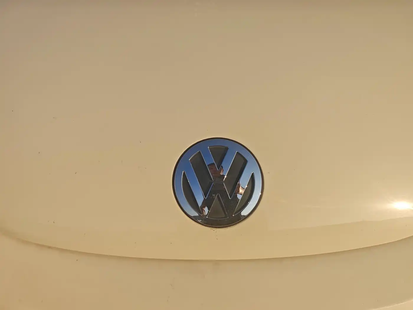 Volkswagen Beetle 2010 2010 Model 2.0 BlackOrange Convertible Luxury Edition