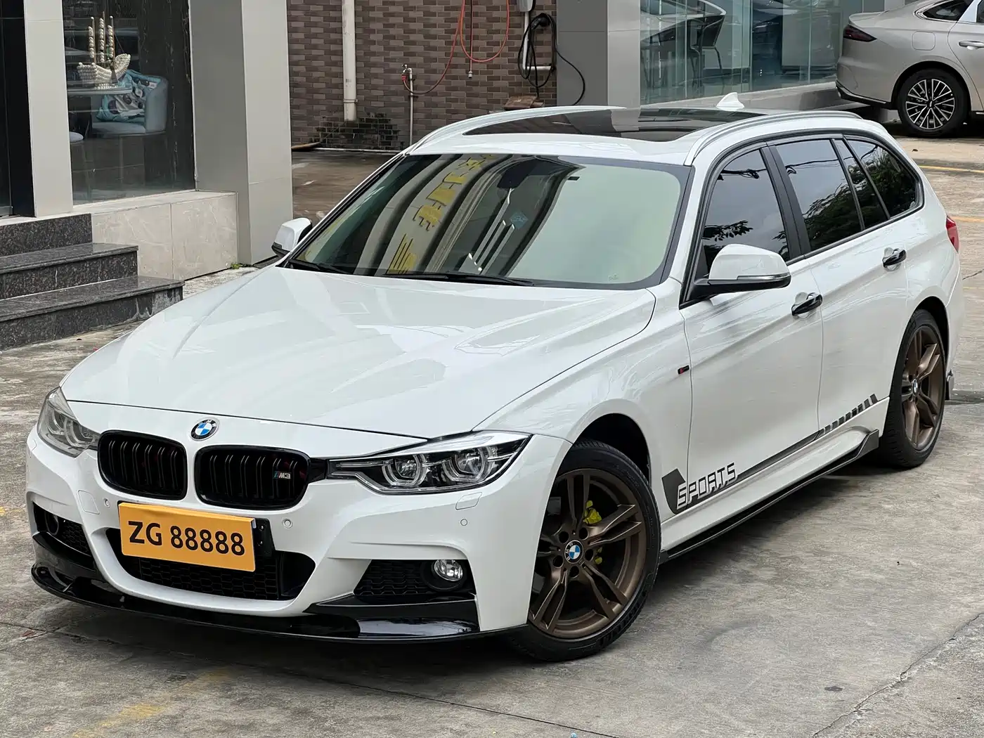 2017 BMW 3 Series (Import)