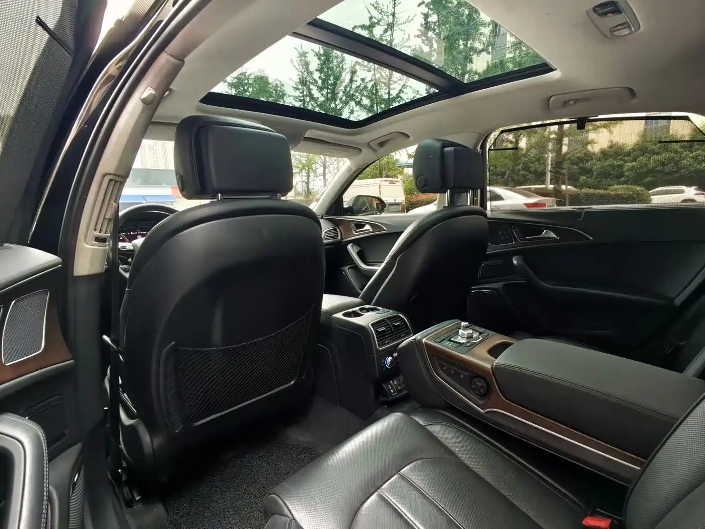 Audi A6L 2014 50 TFSI quattro Luxury фото 6