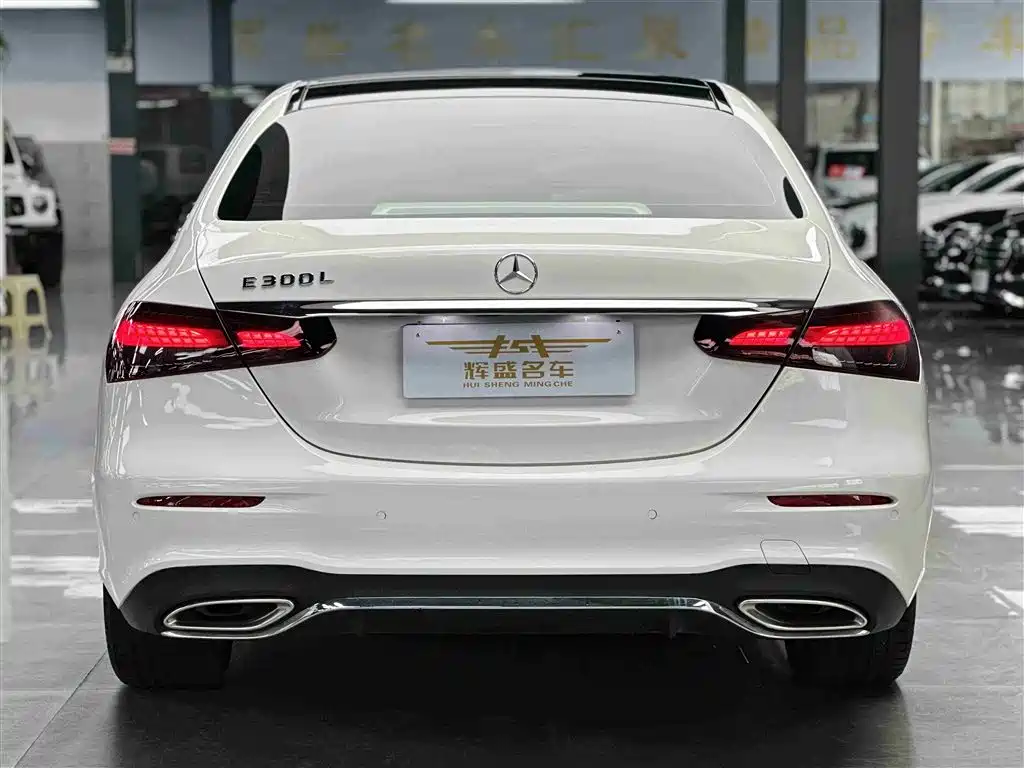  E CLASS