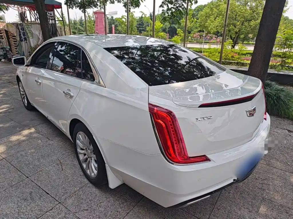 Cadillac XTS 2019 2018 28T Technology