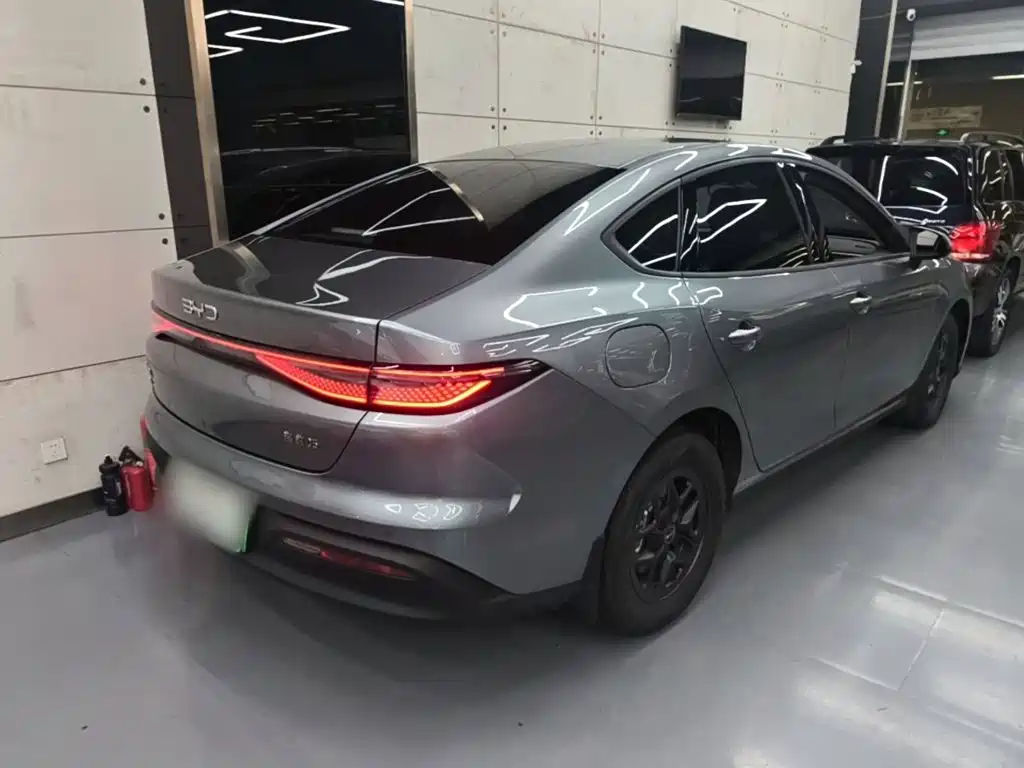 BYD Hai Bao 05 DM-i 2026 2026 DM-i 128KM Luxury