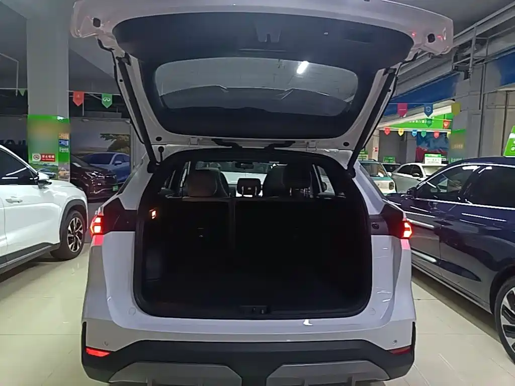 Geely Galaxy Galaxy L7 2025 2025 EM-i 115km Explorer+ Edition