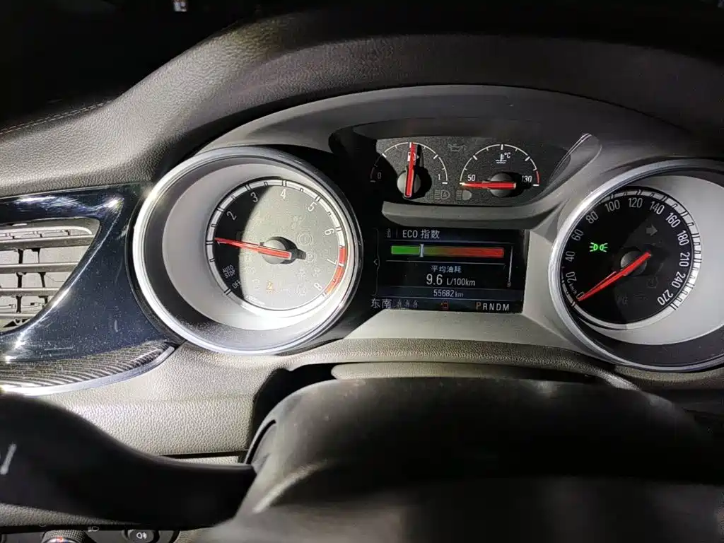 Фото 4 - Buick Regal