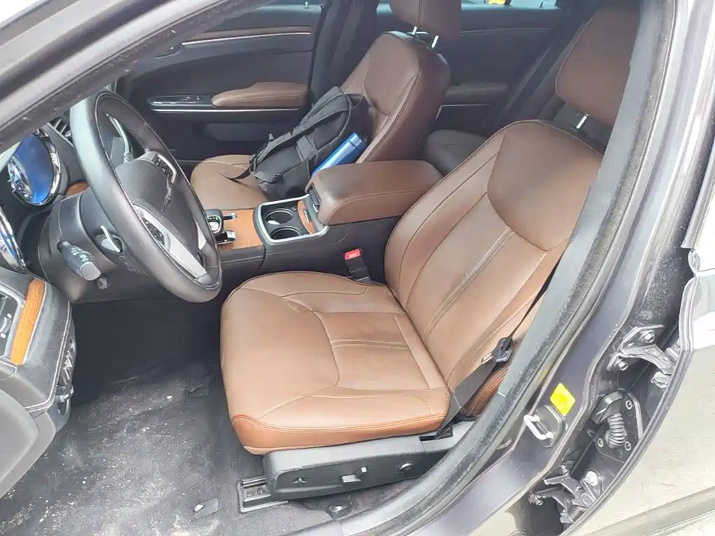 Chrysler 300C (Import) 2014 2014 3.0L Excellence Edition