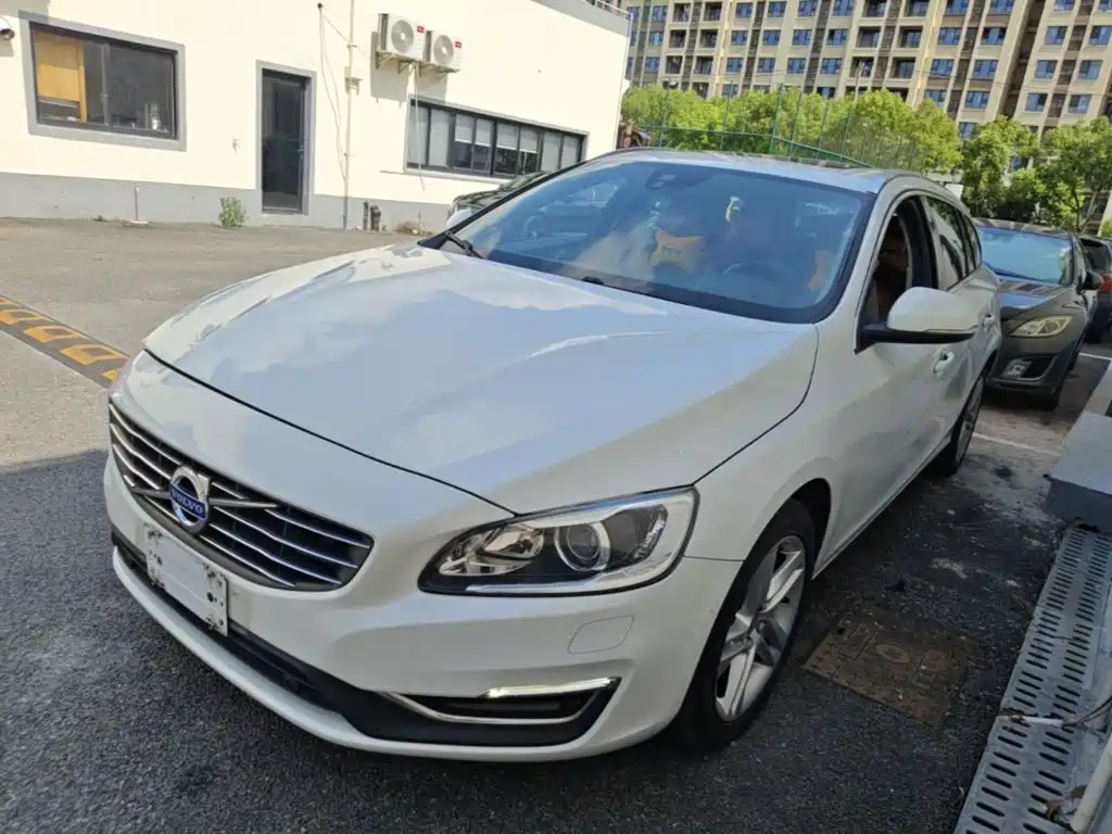 Volvo V60 2017 2016 T5 Inscription Edition