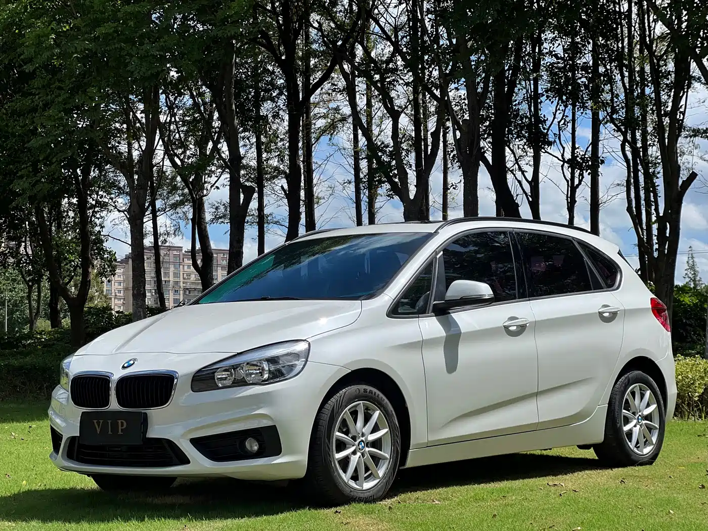 BMW 2 Series Touring 2016 2016 218i Fashion Model