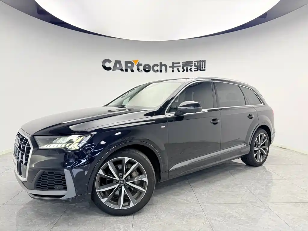 Photo 1 - Audi Q7