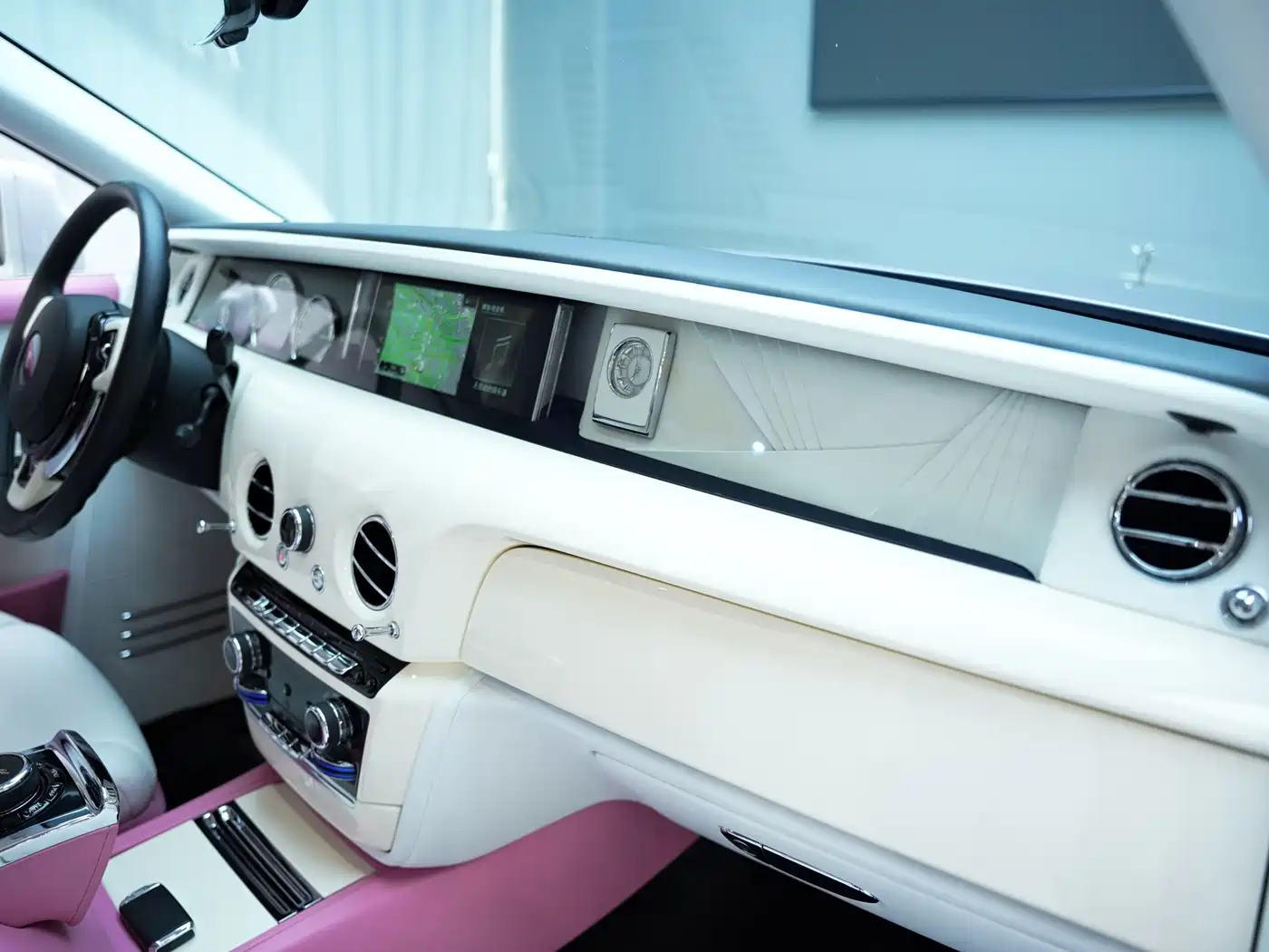Rolls-Royce Phantom 2021 2018 6.7T Long Wheelbase Version