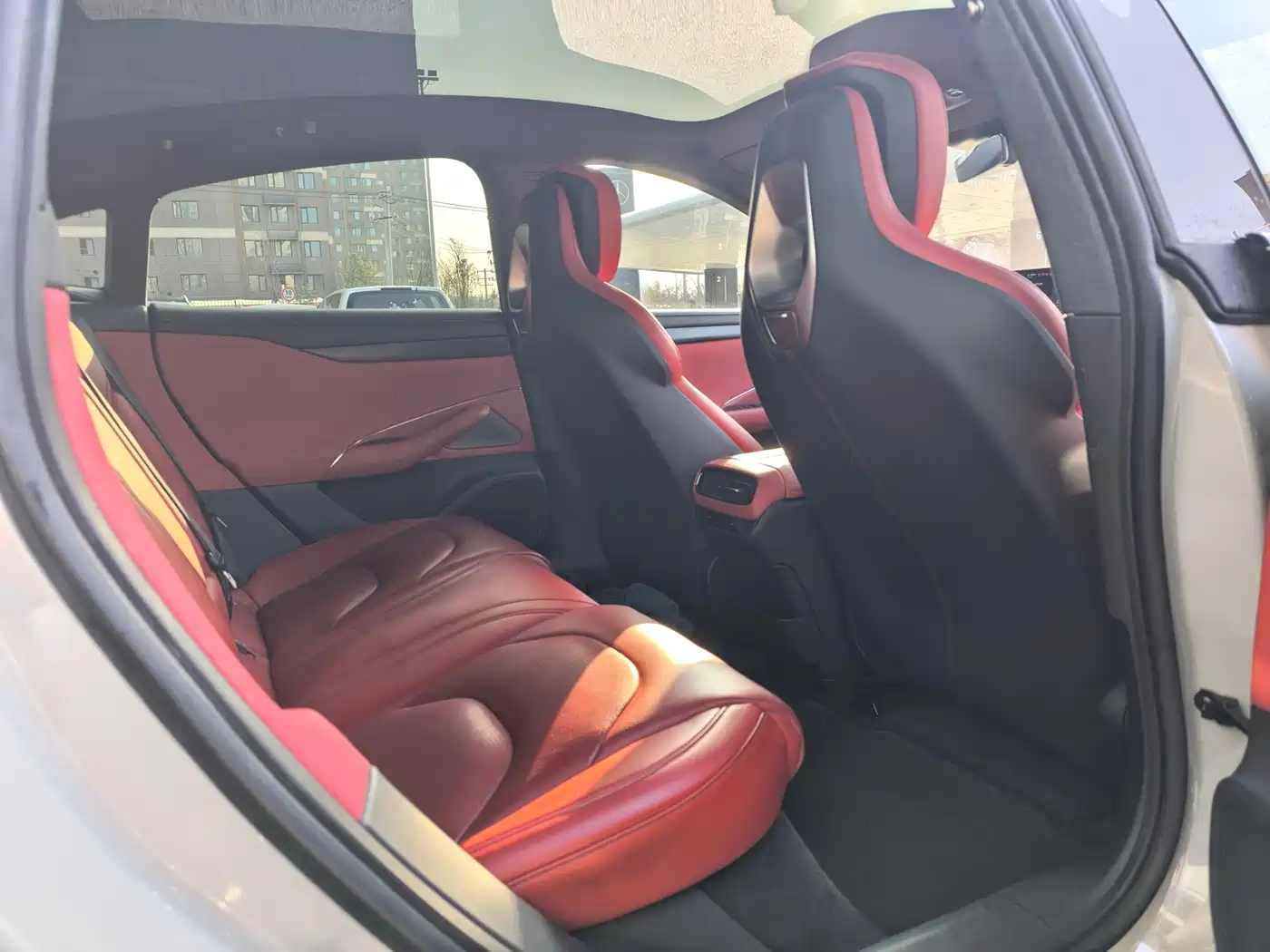 XIAOMI CAR XIAOMI SU7