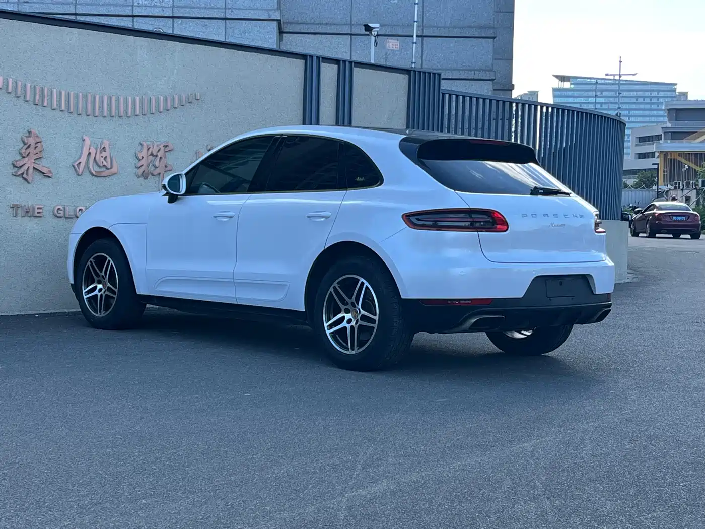 Porsche Macan 2016 Macan 2.0T фото 7