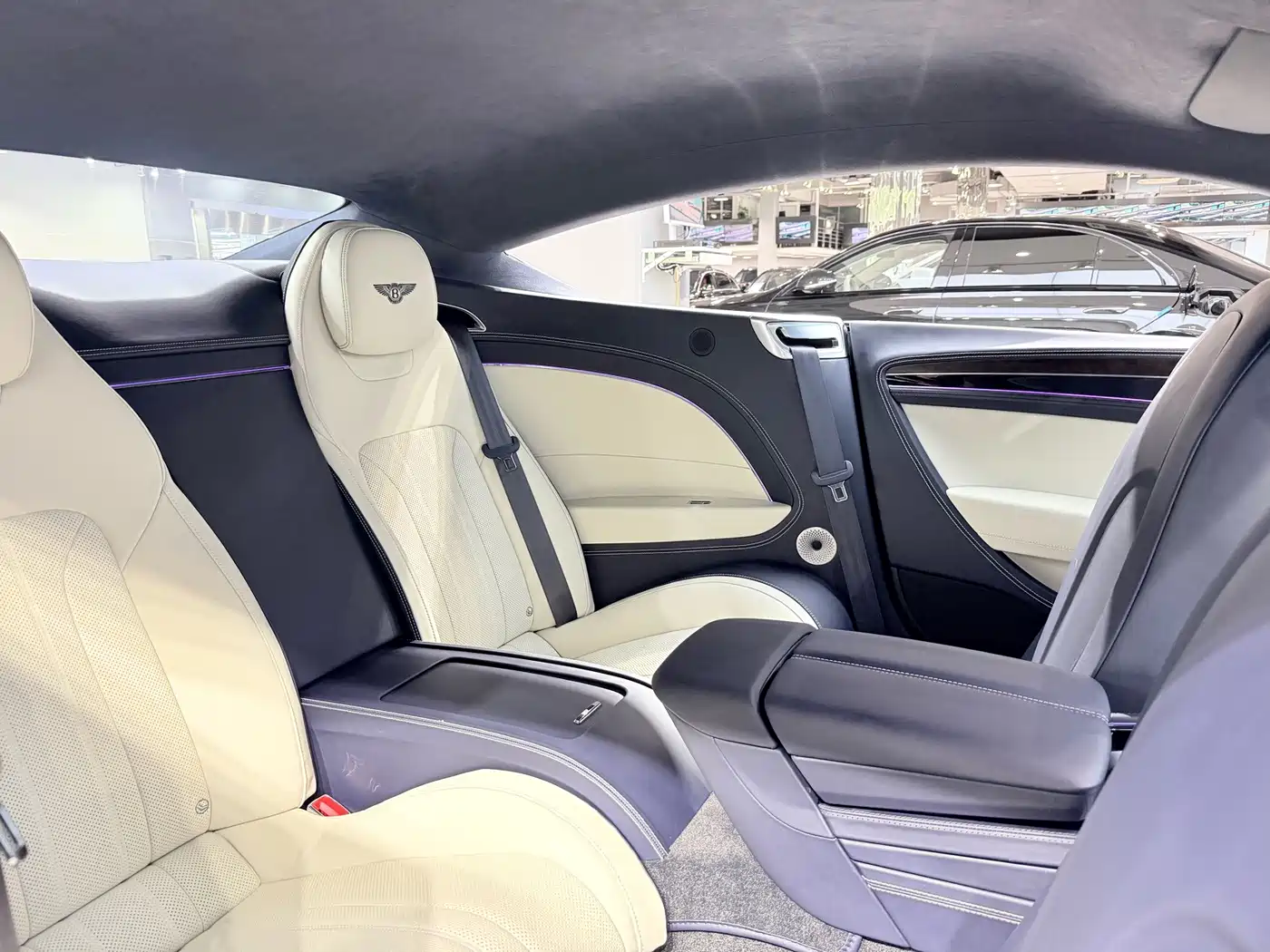Bentley Continental 2023 2022 4.0T GT V8