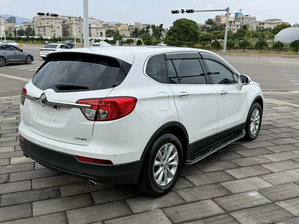 Фото 5 - Buick Envision Plus