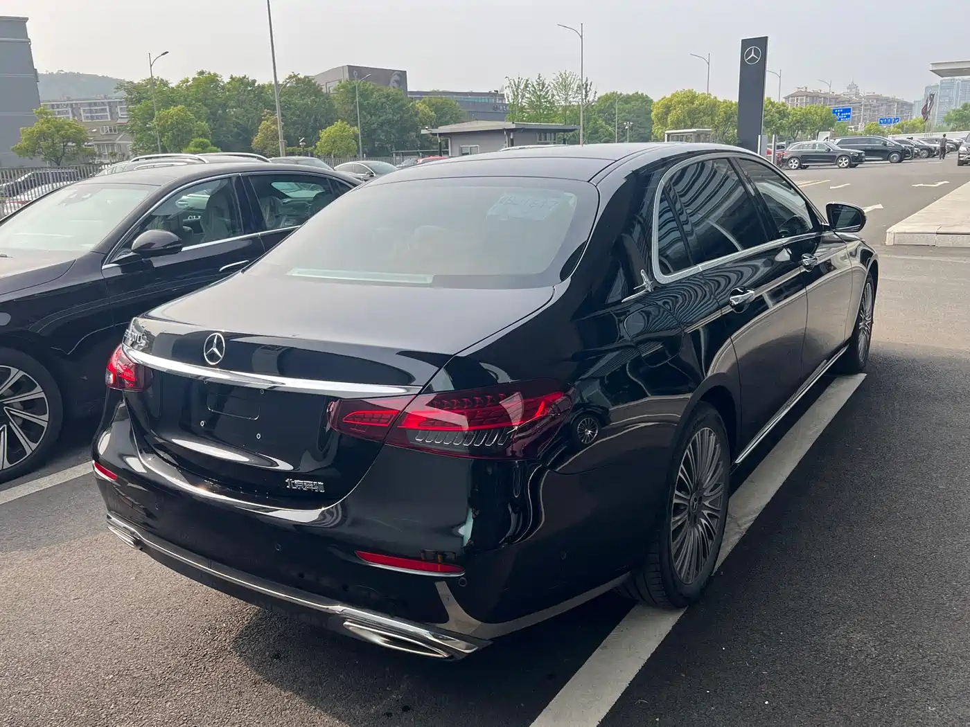Mercedes-Benz E-Class 2022 Facelift E 300 L Luxury Style фото 9
